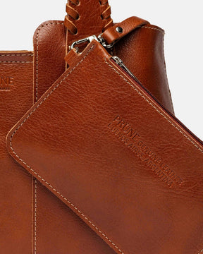 Cartera de mano The Braided en cuero vegetal liso