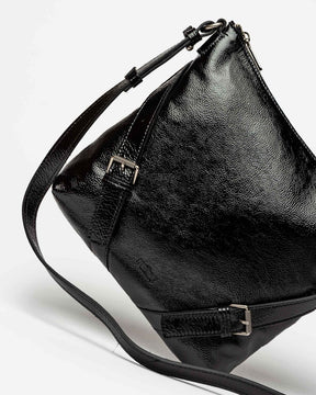 Bandolera Pocket en cuero charol arrugado