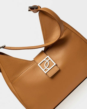 Bolso Signature en cuero graneado